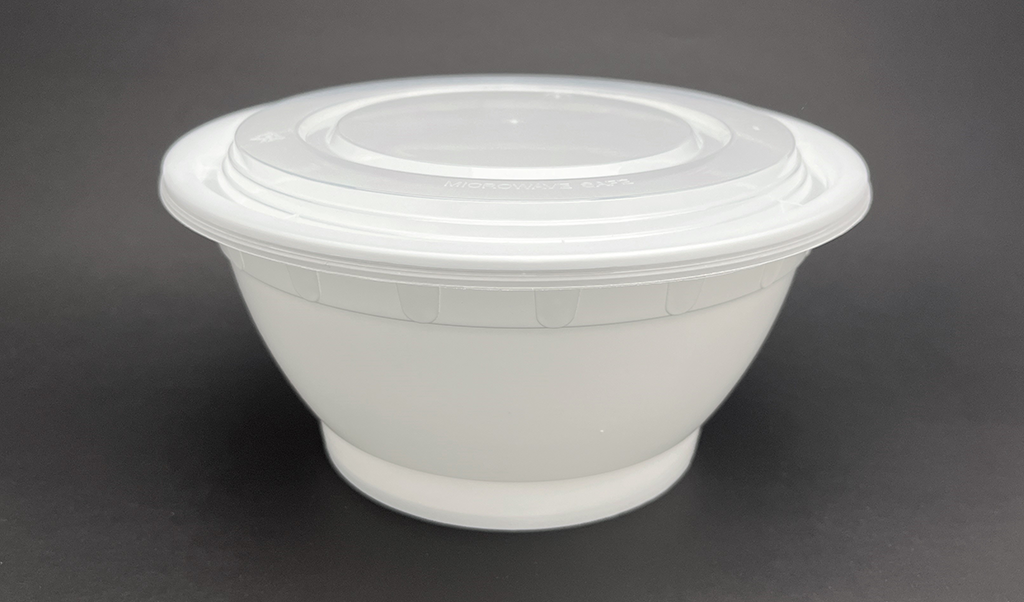 Closed lid view of B42 white color plastic bowl